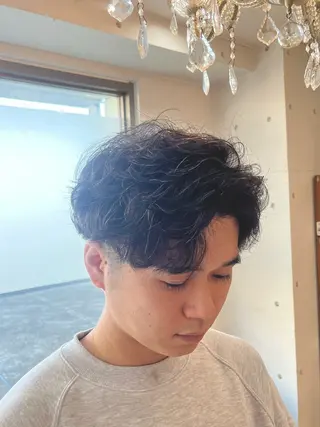 ショート パーマ メンズ パーマ特化美容師 🔥Yoshiyaのヘアスタイル