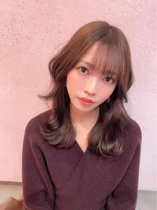 セミロング カラー 新宿/韓国風レイヤー 髪質改善/渋谷直樹のヘアスタイル