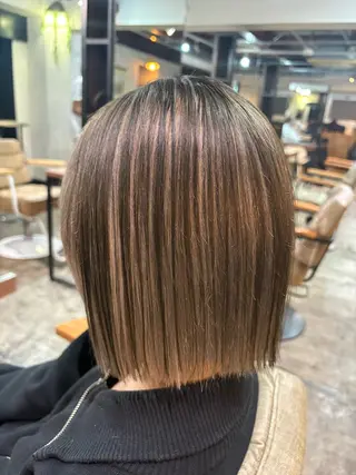 ショート 暖色ハイトーンカラー /副店長YUTOのヘアスタイル