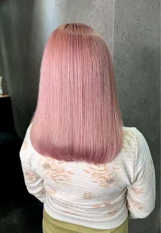 ミディアム kva【キバ】所属・SHIGE 【kva】▽□□▽のヘアスタイル