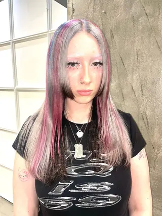 セミロング カラー デザインカラー⭐︎★ 🐆hyoma🐆のヘアスタイル