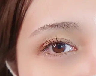 マツエク・マツパ NAZ eyelash&eyebrow by medical salon所属・NAZ 表参道 Tomokoのマツエク・マツパデザイン