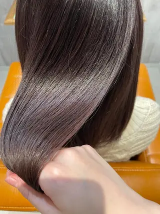 セミロング カラー 小松崎 結花のヘアスタイル