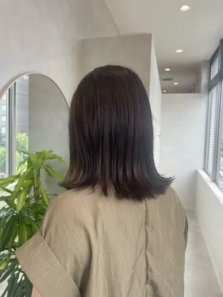 ミディアム Eleanor Ayaのヘアスタイル