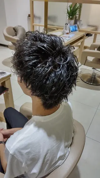 メンズ hair&make earth元住吉店所属・滝沢 英昭のヘアスタイル