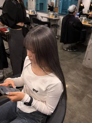 ロング カラー ハイトーン 横浜💞ミオのヘアスタイル