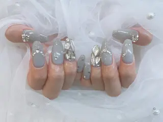 ネイル cachette. 尾関のマツエク・マツパデザイン