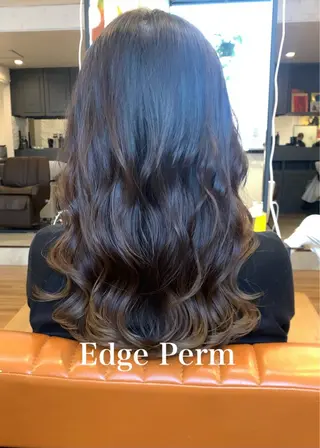 セミロング パーマ 古沢 新のヘアスタイル