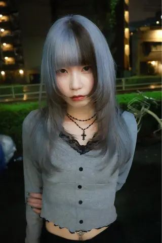 ロング カラー 🌈ハイトーン・デザ インカラー陽樹🌈のヘアスタイル