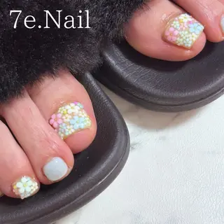 ネイル 7e. Nailのネイルデザイン
