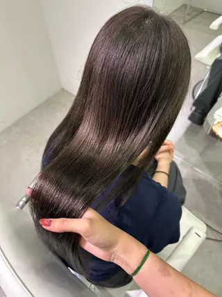 カラー AIKA🤍 カットモデル募集🫧のヘアスタイル