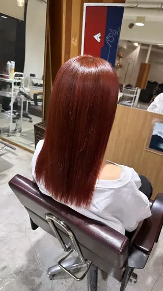 セミロング カラー パーマ ainico.所属・明治神宮前 NANAMIのヘアスタイル