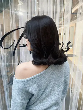ミディアム カラー ヘアアレンジ Repos by moi所属・RINA/特殊ヘア/ 高発色ワンカラーのヘアスタイル