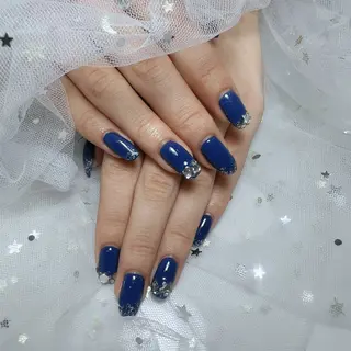 ネイル share所属・. yurieのネイルデザイン