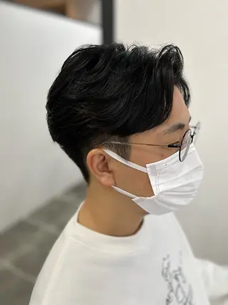 ショート メンズ CHELSEA  梅田所属・OKADA/メンズ /カット/眉/縮毛のヘアスタイル