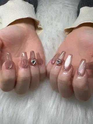 ネイル SHION  のネイルデザイン