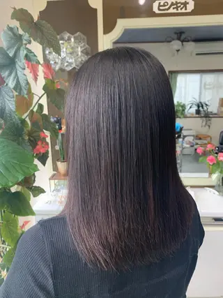 セミロング パーマ ストウ ナナエのヘアスタイル