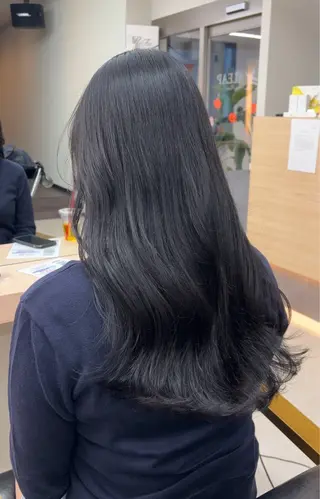 ロング カラー GRAN LUSSO岡山駅前【グランルッソ】所属・GRAN LUSSO 【MIHARU】のヘアスタイル