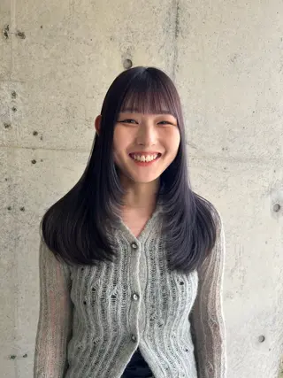 ロング カラー 只野 真衣のヘアスタイル