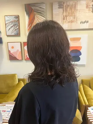 ミディアム パーマ 栞南🌼/艶カラー/ 髪質改善/ナチュラルのヘアスタイル