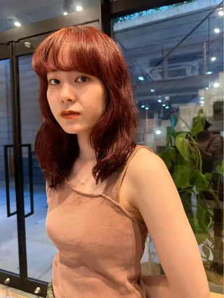 ミディアム カラー ボブ/レイヤー/ニュ アンスパーマ/小夏のヘアスタイル