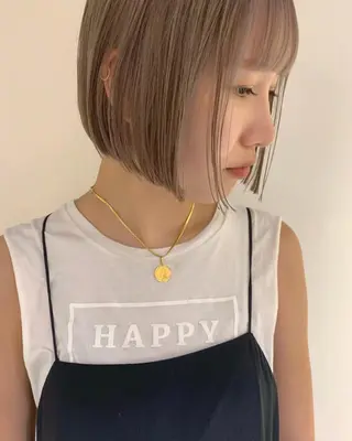 ミディアム カラー leo/ナチュラル/ テーパーフェードのヘアスタイル