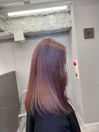 セミロング カラー hono🐬カラー 特化/ハイトーンのヘアスタイル