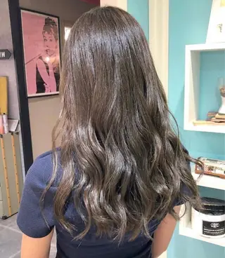 ロング salowin 原宿 aroa所属・韓国／ハッシュカット ／透明感カラー／金野のヘアスタイル