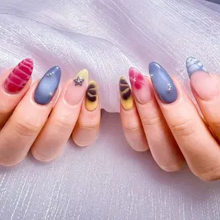 ネイル DEMAIN- ⭐️のネイルデザイン