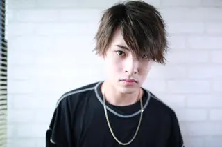 ミディアム カラー パーマ ヘアアレンジ メンズ カルラ　蒲田店所属・大久保寿高✨ なりたい色を叶える✨のヘアスタイル