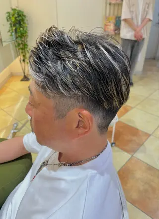 ショート カラー パーマ メンズ メンズパーマ特化 外山　健太のヘアスタイル