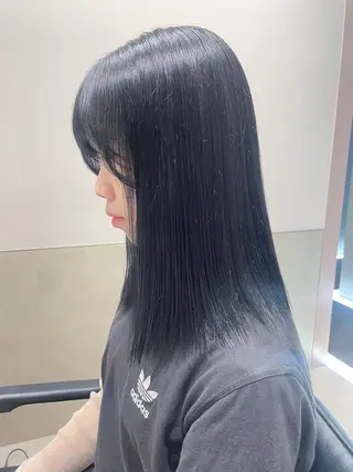 セミロング 佐野 えり奈のヘアスタイル