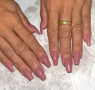 ネイル MADIA 横浜所属・池上 優希のネイルデザイン