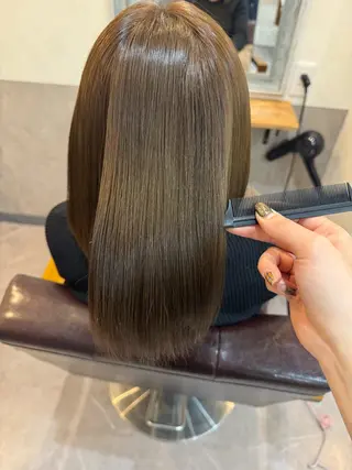 ミディアム カラー 松戸 Nerine 【ネリネ】かえでのヘアスタイル
