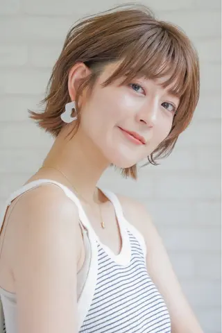 カラー Lucca Lance所属・岩間 渉のヘアスタイル