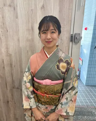竹村 恵功代のヘアスタイル