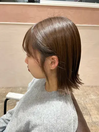 ショート カラー 高石 未唯のヘアスタイル