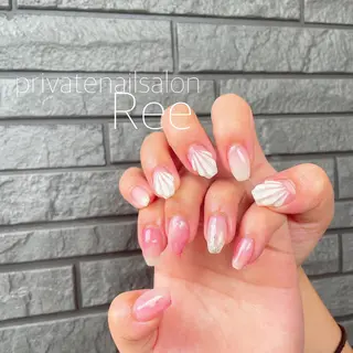 ネイル 知花 梨花のネイルデザイン