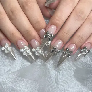 ネイル TRU NAIL&EYE 本厚木店所属・TRU NAIL 本厚木 かなのネイルデザイン