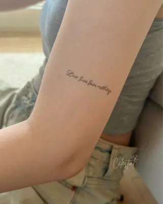 Celestial nailのネイルデザイン