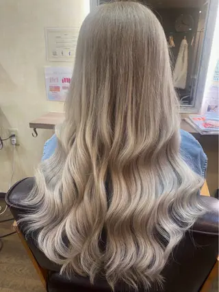 ロング ヘアアレンジ MagicMush ✴︎シールエクステのヘアスタイル