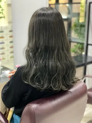 カラー 神保 佑斗のヘアスタイル