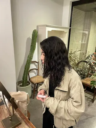 ロング パーマ 沼田 彩虹のヘアスタイル