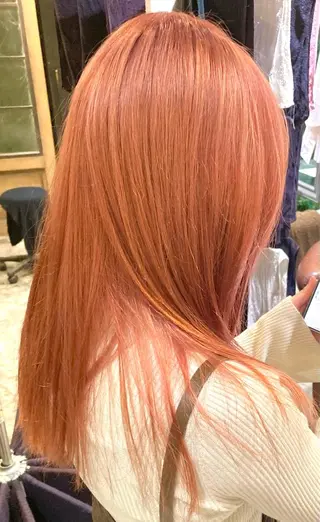 セミロング カラー 小笠原 悠斗のヘアスタイル