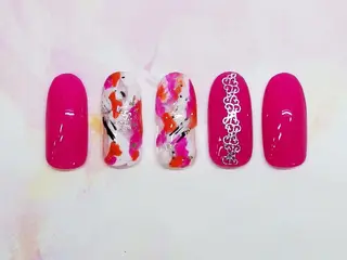 ネイル ティーエヌ 金山駅東口店のネイルデザイン