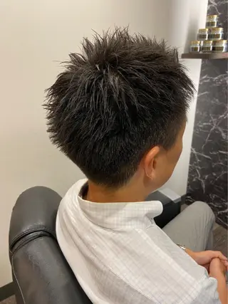 ショート 🐲日比 佳典🐲のヘアスタイル