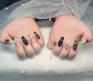 ネイル RiNo Nail Salon所属・RinO Nail 大阪のネイルデザイン