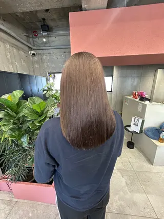 セミロング 🫧艶髪カラー Hanan🎀のヘアスタイル