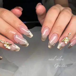 ネイル Gracias. rieのネイルデザイン