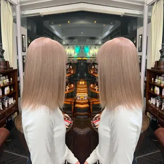 ミディアム カラー レイヤー/ボブ/ ミニボブ/AOIのヘアスタイル